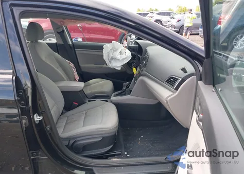 2017 Hyundai Elantra Se z USA, uszkodzony, nr VIN 5NPD74LF0HH068897
